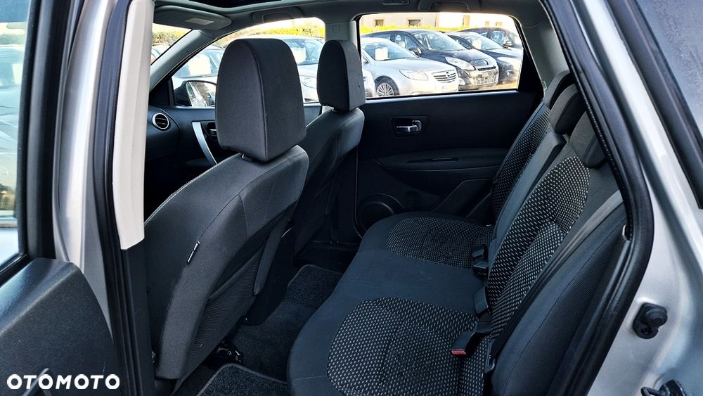 Nissan Qashqai 2.0 4x4 Tekna Premium - 32