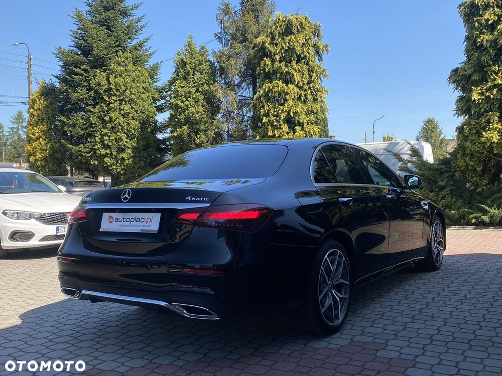 Mercedes-Benz Klasa E - 4