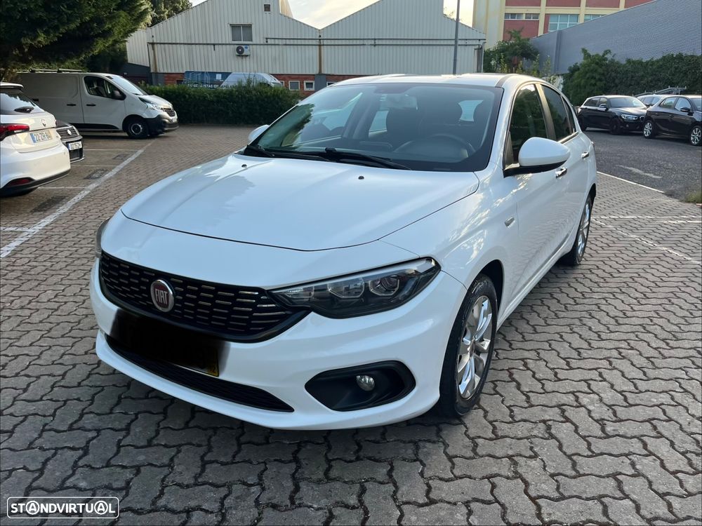 Fiat Tipo 1.3 M-Jet Lounge J17 - 1