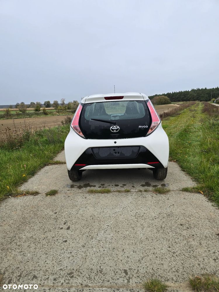 Toyota Aygo 2014 photo 4