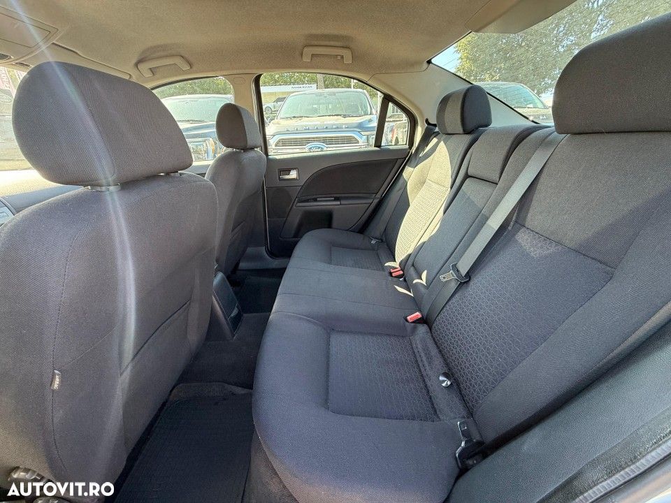 Ford Mondeo 1.8 Trend - 10