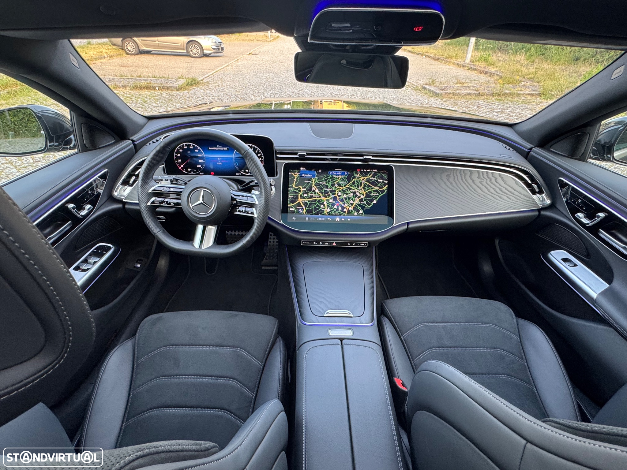 Mercedes-Benz E 300 - 21
