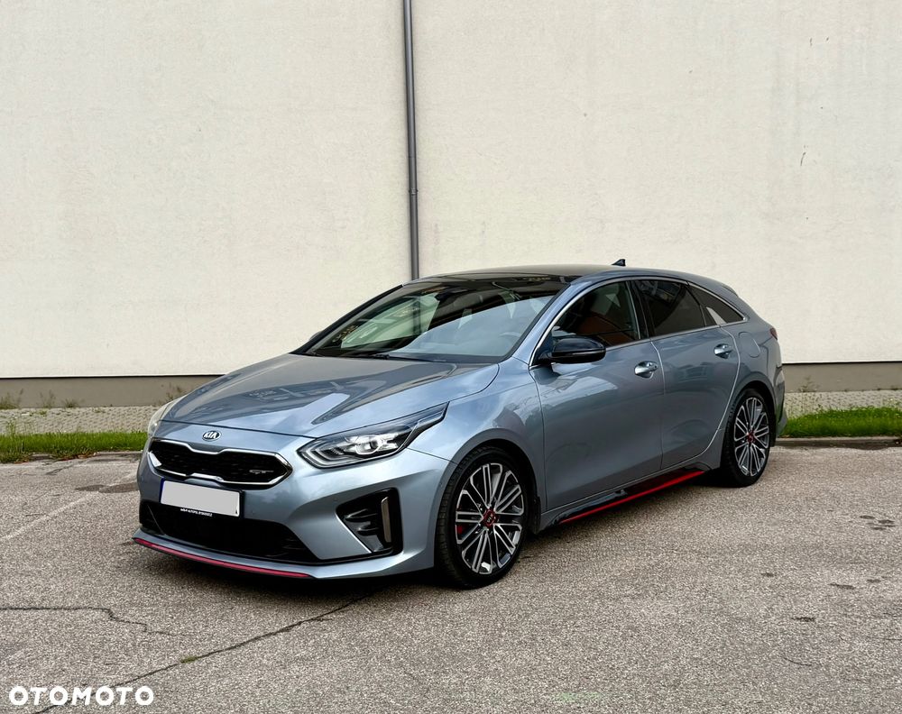 Kia ProCeed - 1