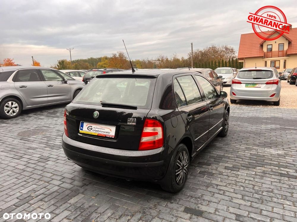 Skoda Fabia - 12