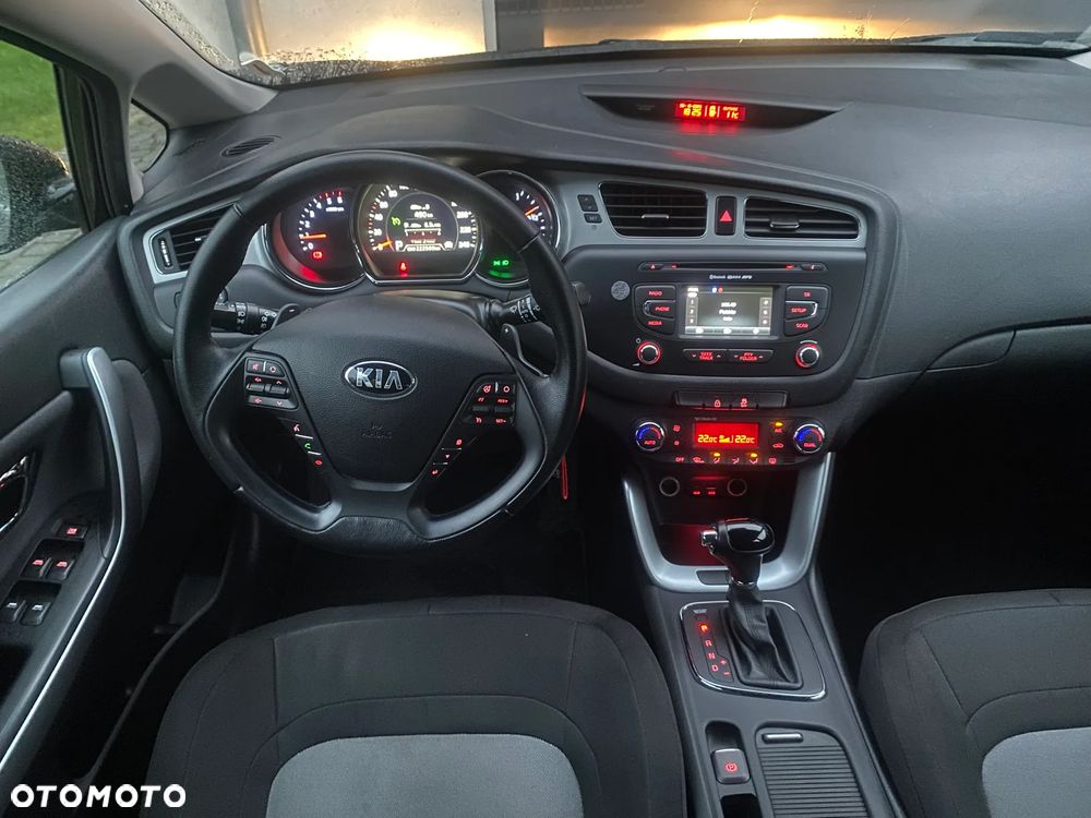 Kia Ceed Cee'd 1.6 CRDi XL - 5