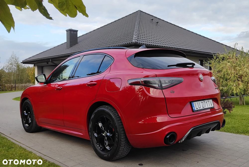 Alfa Romeo Stelvio 2.0 Turbo 16V AT8-Q4 Veloce Ti - 7