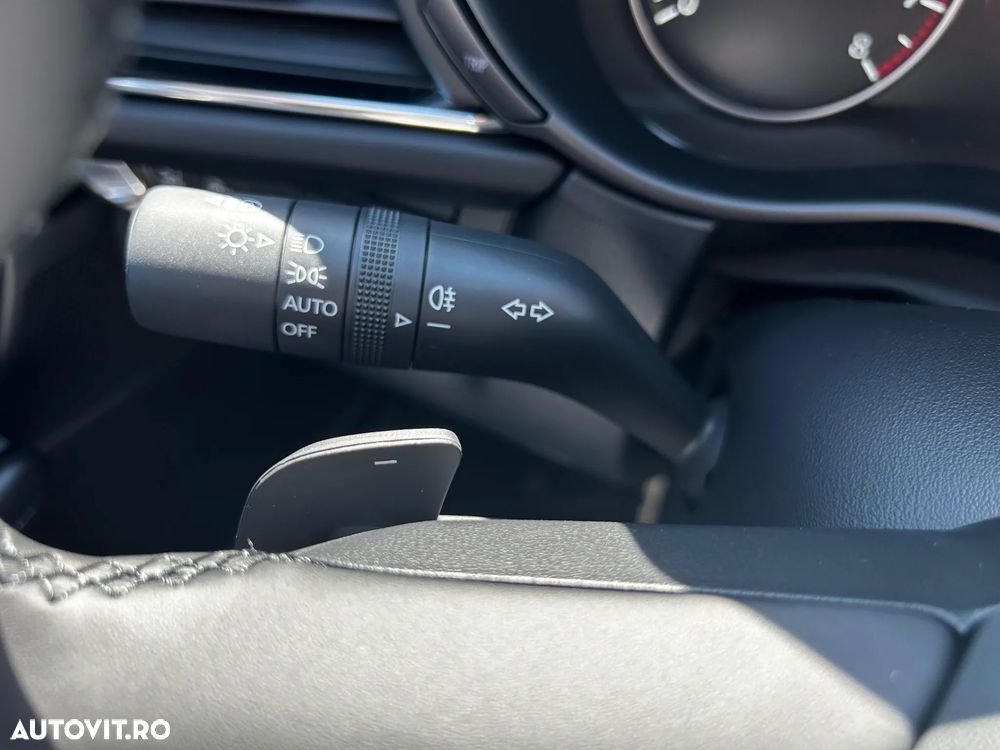 Mazda CX-30 e-SKYACTIV X186 AT MHEV Exclusive-Line - 19