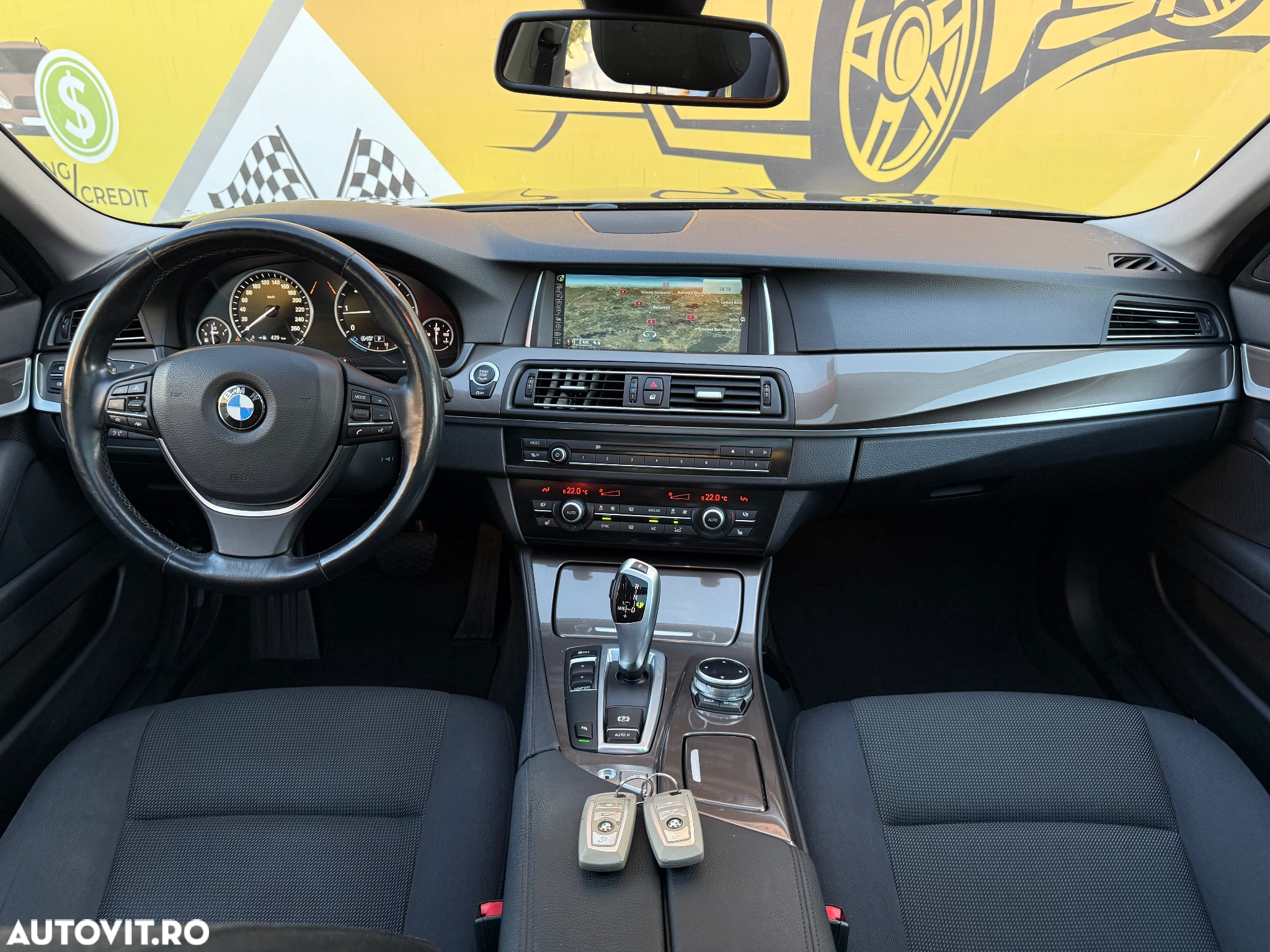 BMW Seria 5 520d Touring Aut. Modern Line - 2
