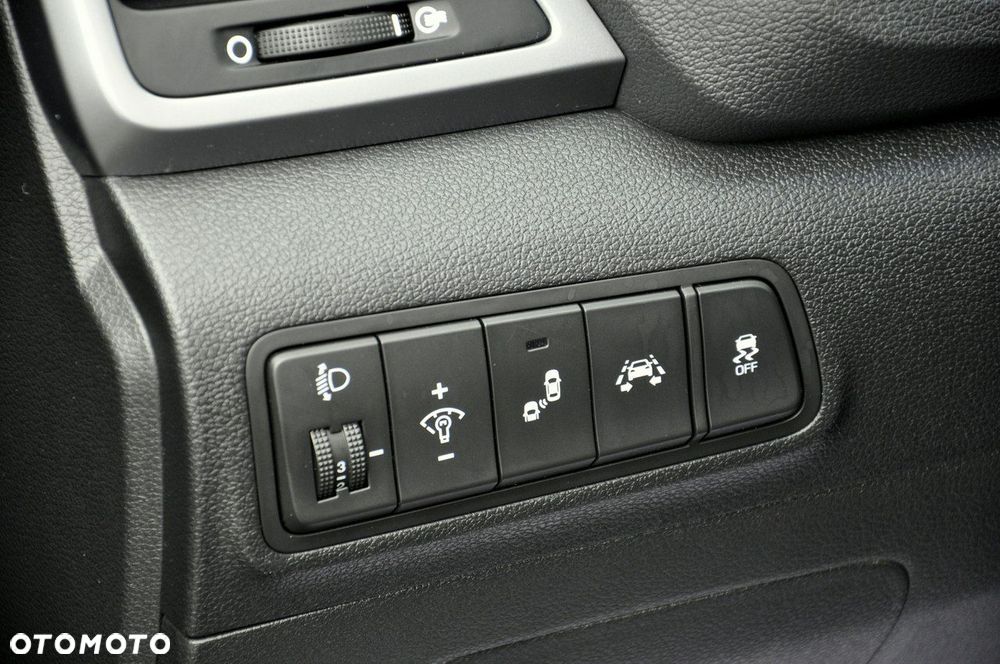 Hyundai Tucson blue 1.7 CRDi 2WD Passion Plus - 20