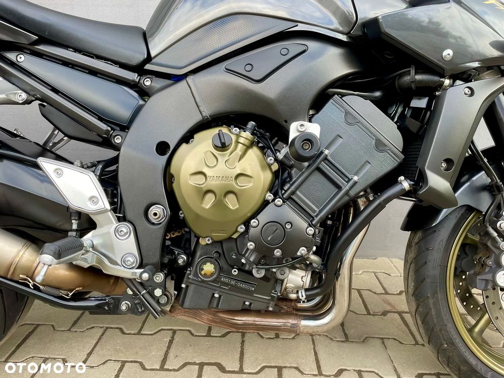 Yamaha FZ - 14