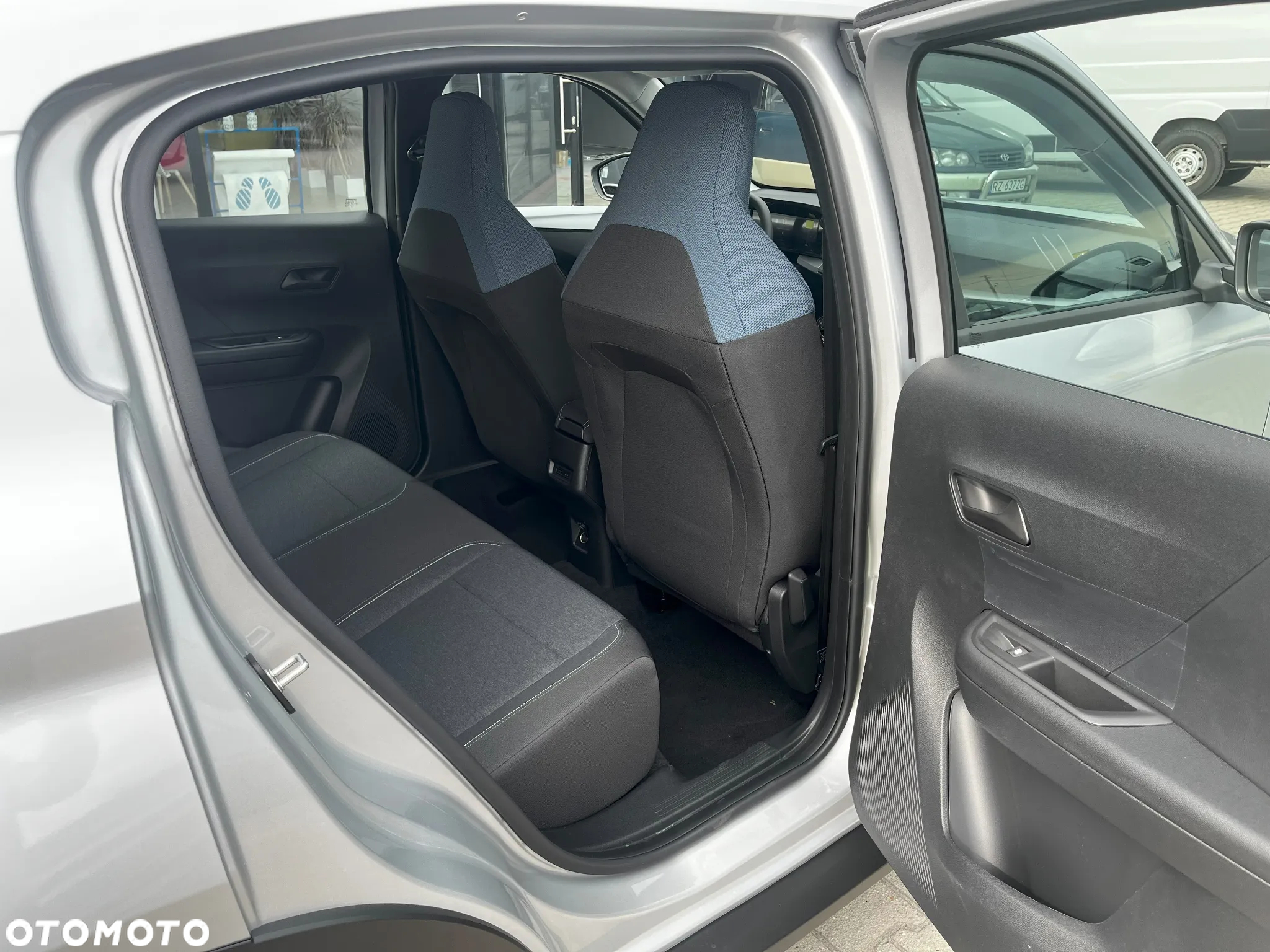 Opel Frontera 1.2 T mHEV Edition eDTC6 - 13