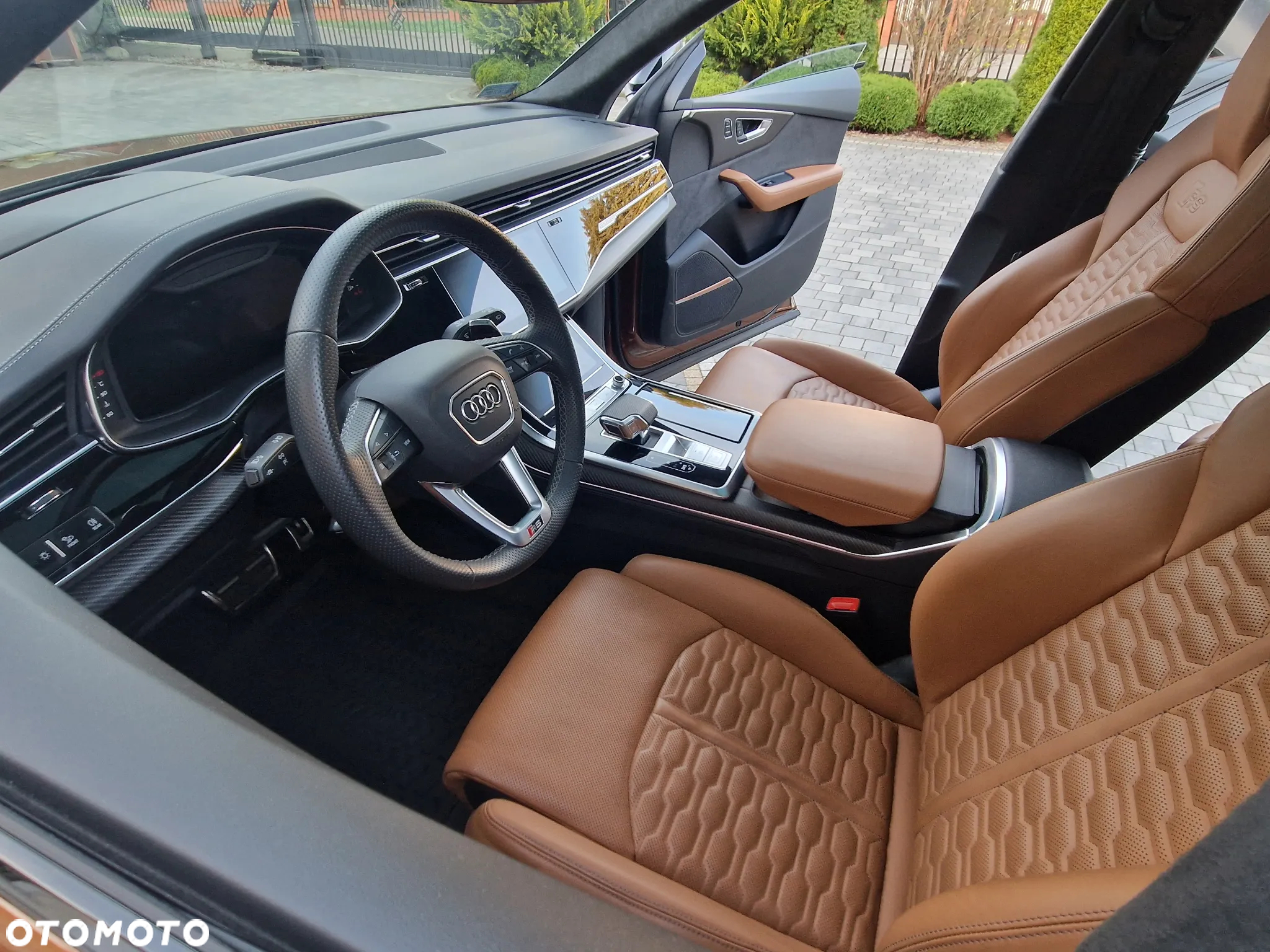 Audi RS Q8 - 23