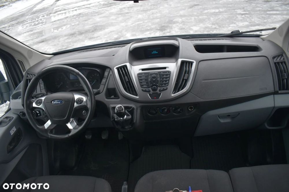 Ford Transit - 23