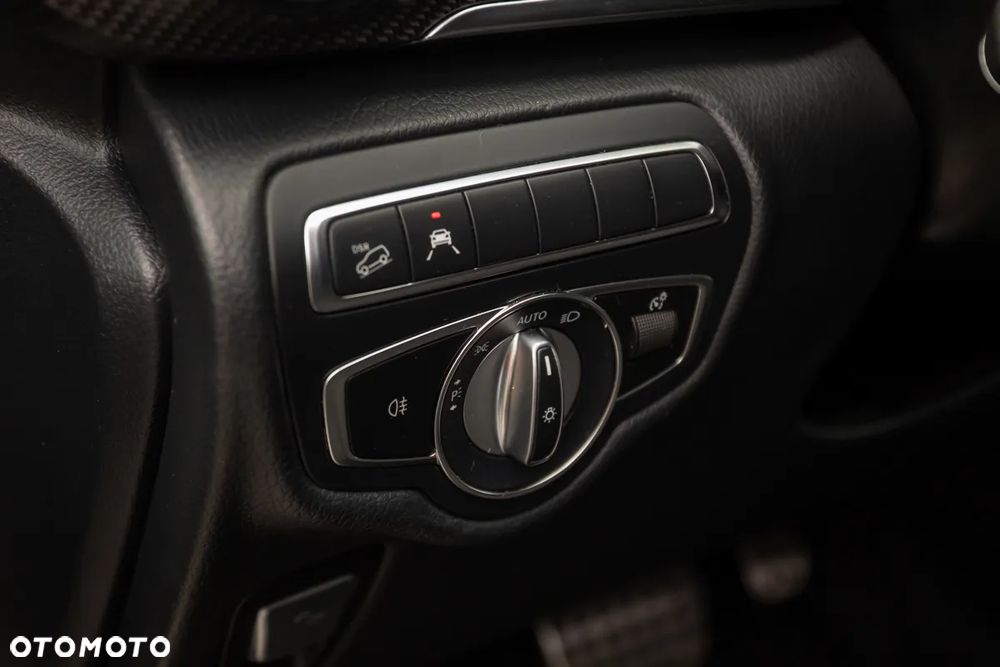 Mercedes-Benz Klasa V 250 d lang 4Matic 9G-TRONIC Style - 25