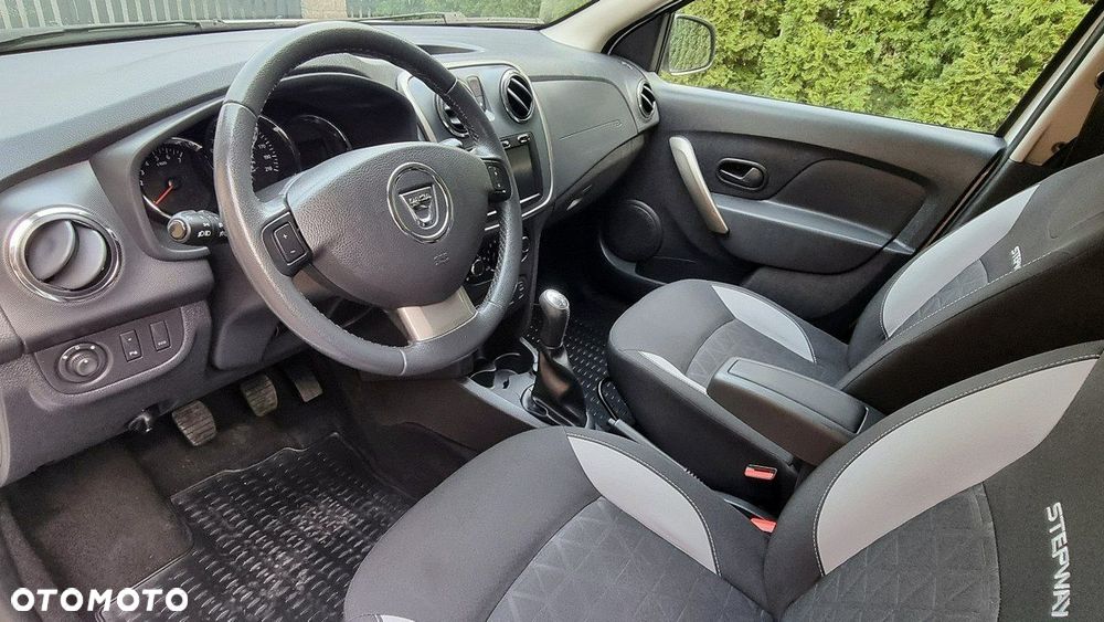 Dacia Sandero Stepway - 11