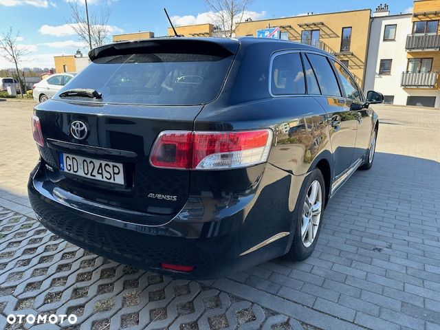 Toyota Avensis 2.0 Prestige - 4