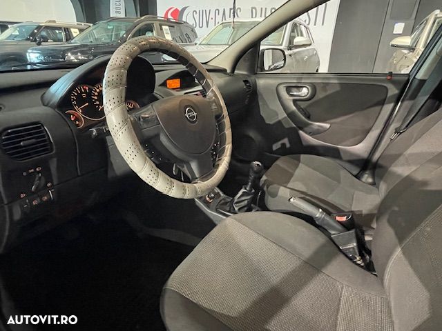 Opel Corsa - 11