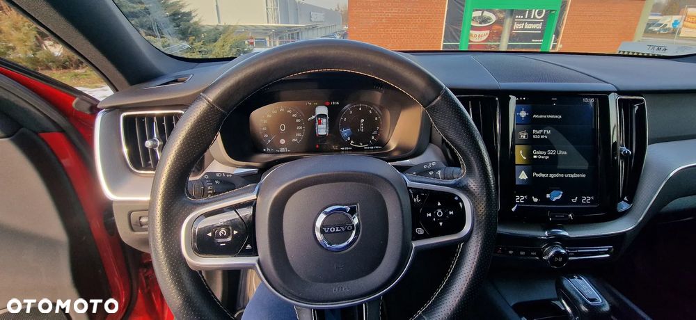 Volvo XC 60 T6 AWD R-Design - 10