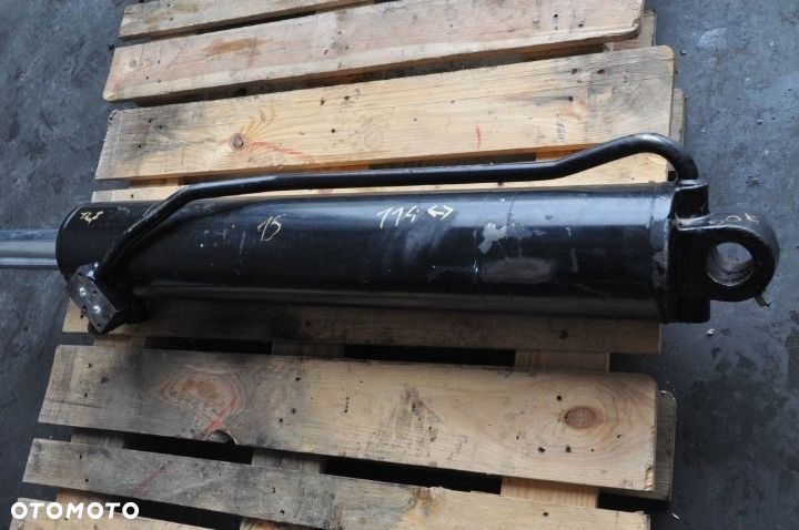 SIŁOWNIK HYDRAULICZNY MANITOU DŁ. 114 CM - 2