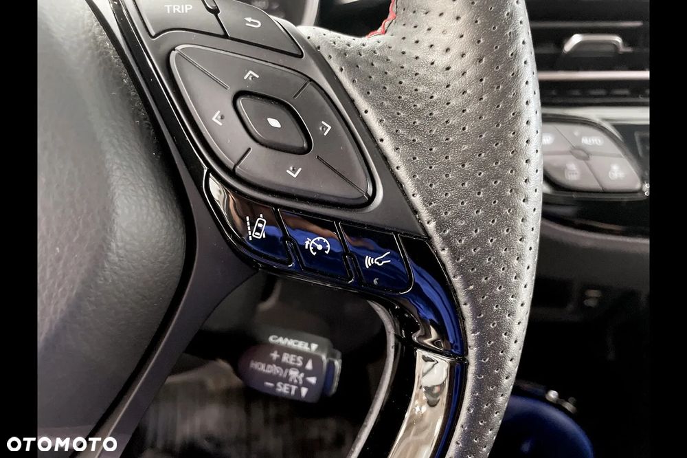 Toyota C-HR - 17