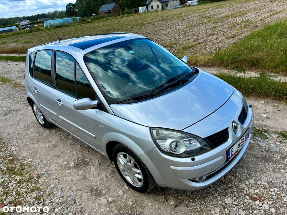 Renault Scenic - 18