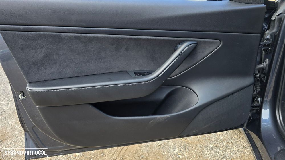 Tesla Model 3 Long Range AWD Dual Motor - 8