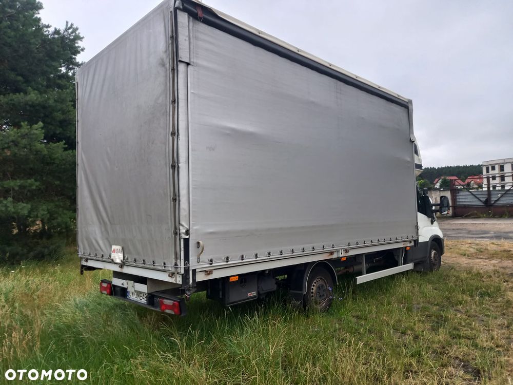Iveco DAILY - 7