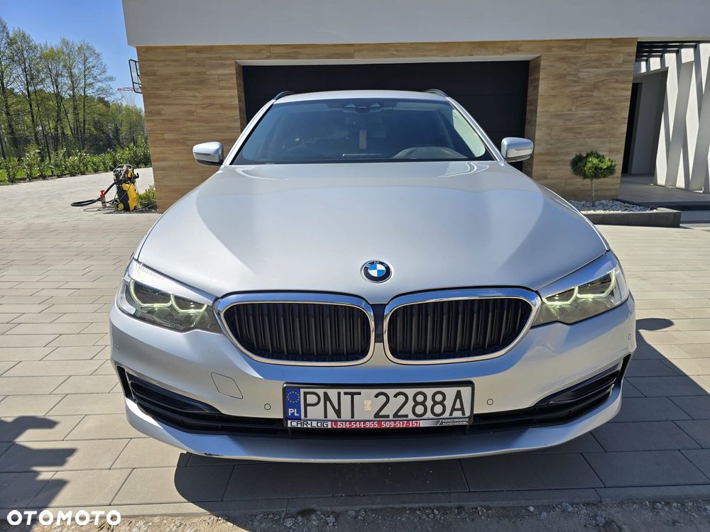 BMW Seria 5 520d Sport Line sport - 14