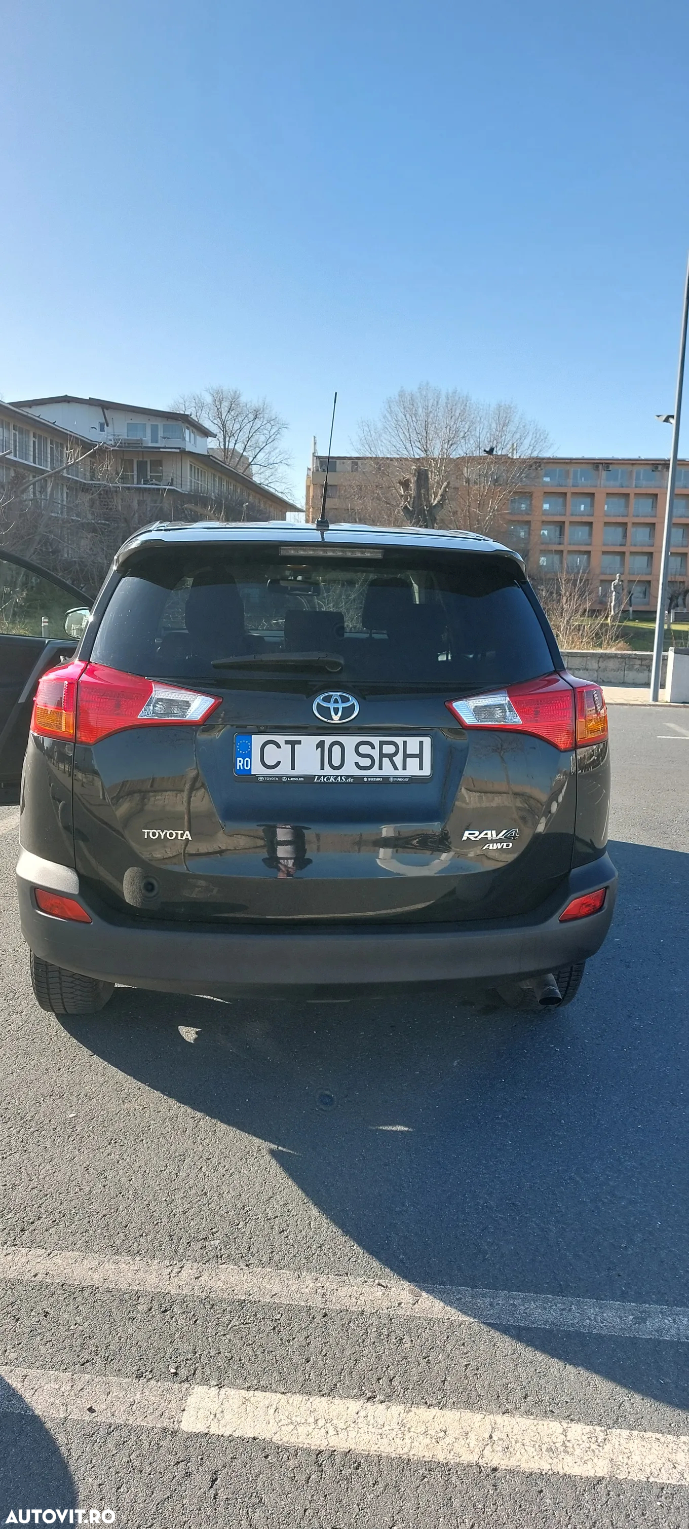 Toyota RAV4 - 3