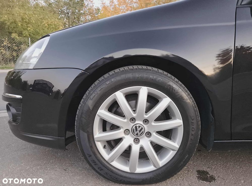 Volkswagen Golf V 1.6 Trendline - 10