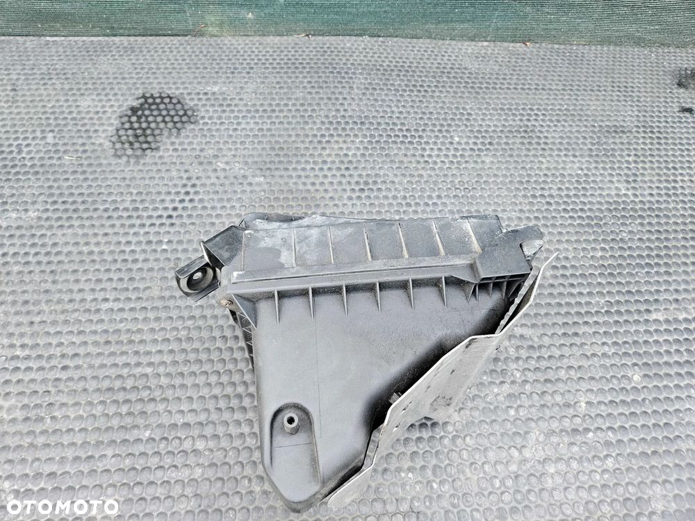 Obudowa 038133835J Filtra Filtr Powietrza Pokrywa 1.9 TDI Diesel Audi A4 B6 B7 - 5