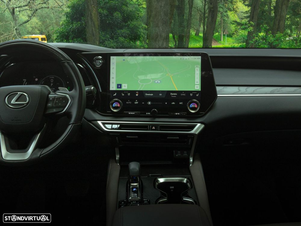 Lexus RX 450h - 11