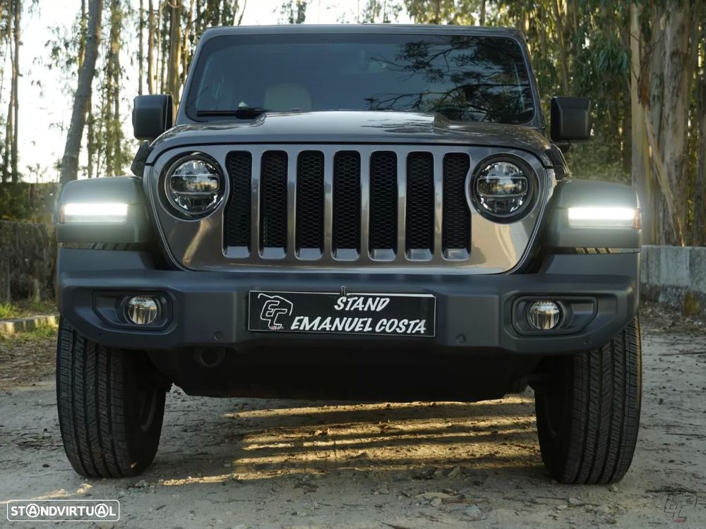 Jeep Wrangler Unlimited 2.2 CRD Sahara AT - 4