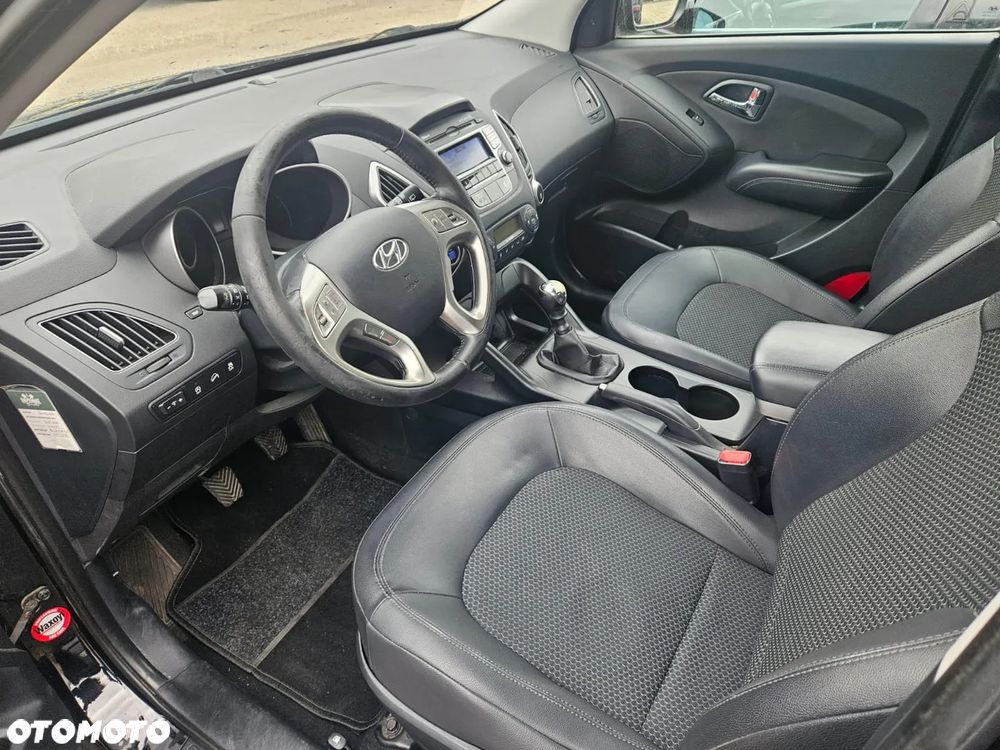 Hyundai ix35 1.6 2WD blue Comfort - 11