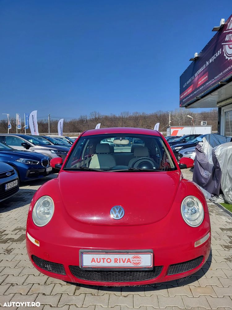 Volkswagen New Beetle - 4