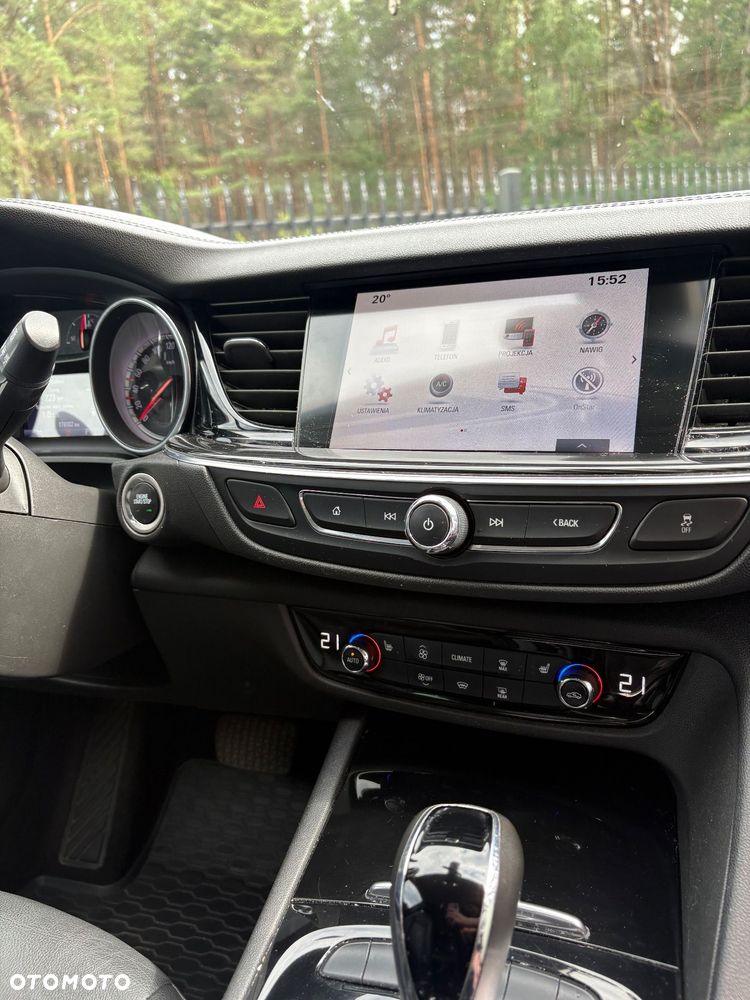 Opel Insignia - 15