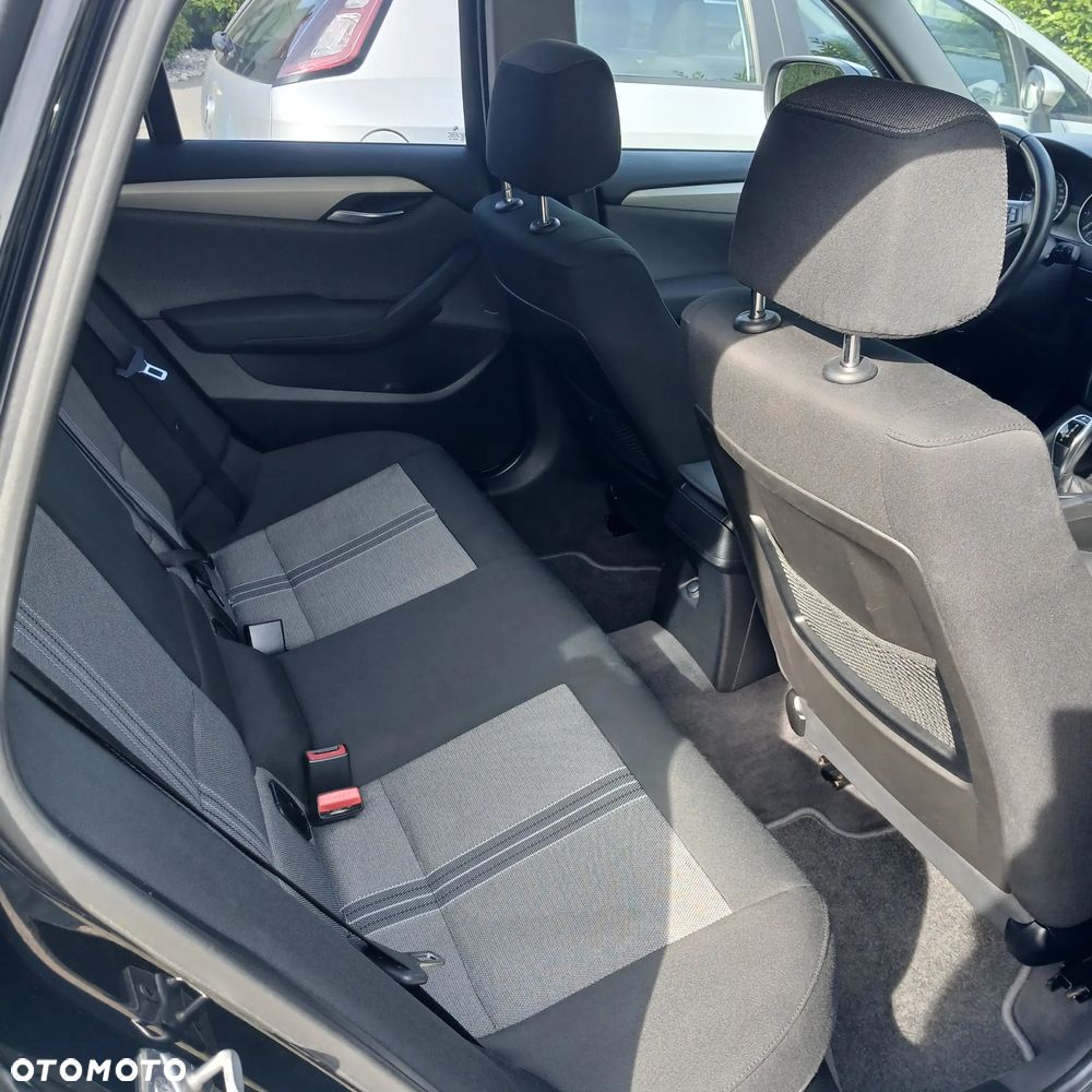 BMW X1 sDrive20i - 14