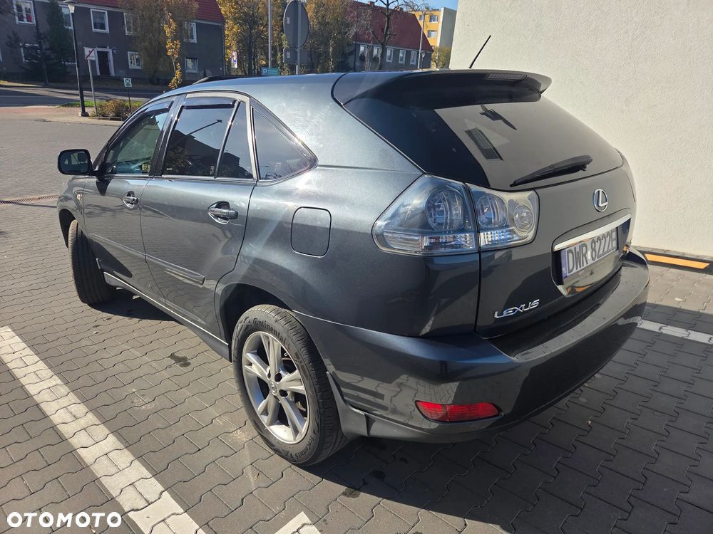 Lexus RX - 4