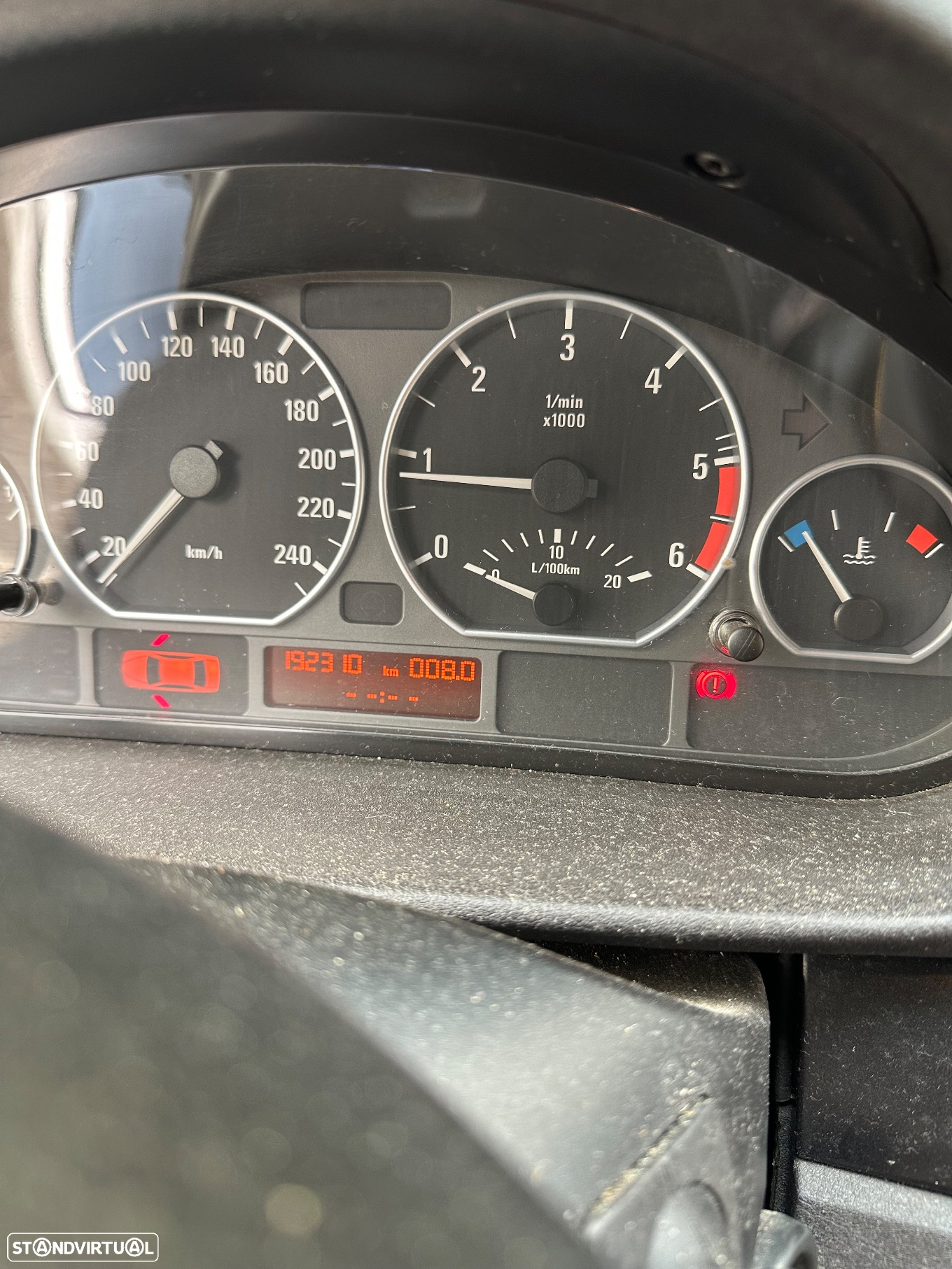 BMW 320 - 8