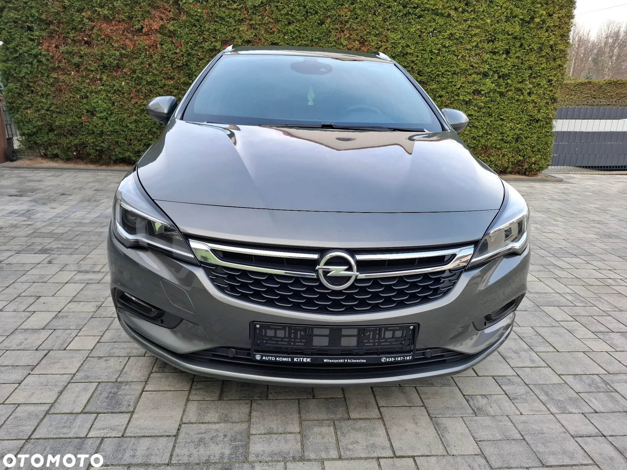 Opel Astra - 2