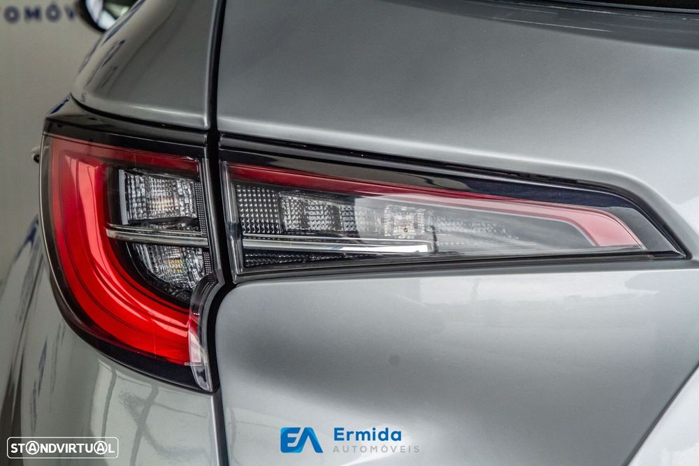 Toyota Corolla Touring Sports - 9