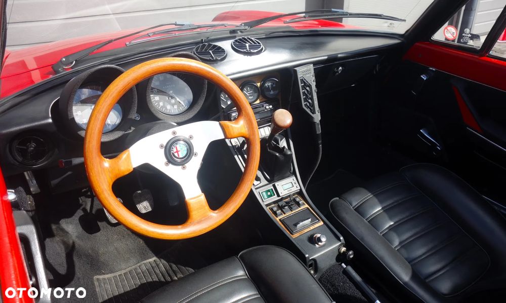 Alfa Romeo Spider - 19