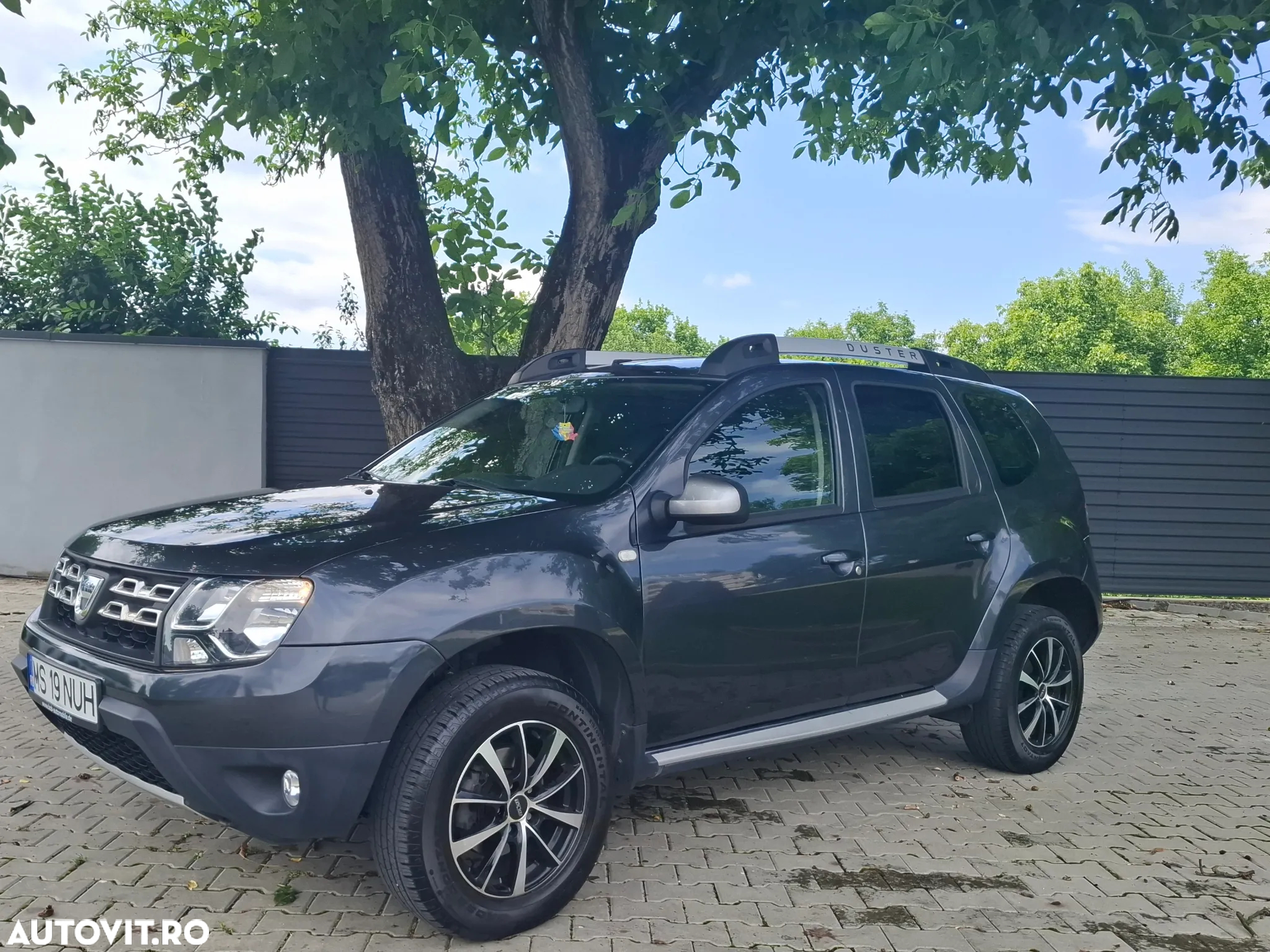 Dacia Duster 1.2 TCe 4x2 Laureate - 3