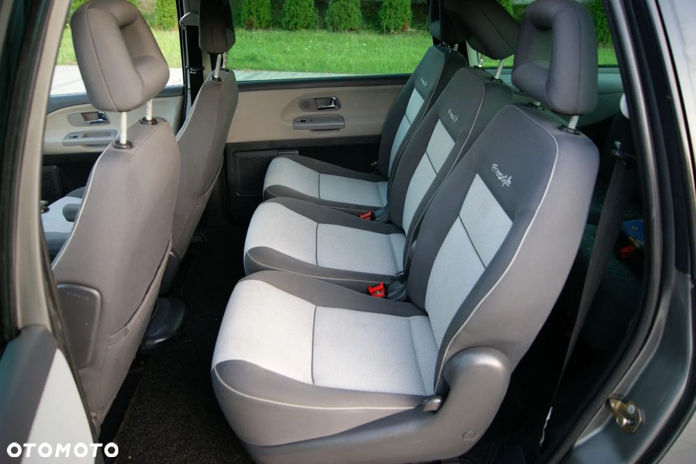 Volkswagen Sharan 1.8 5V Turbo Freestyle - 24
