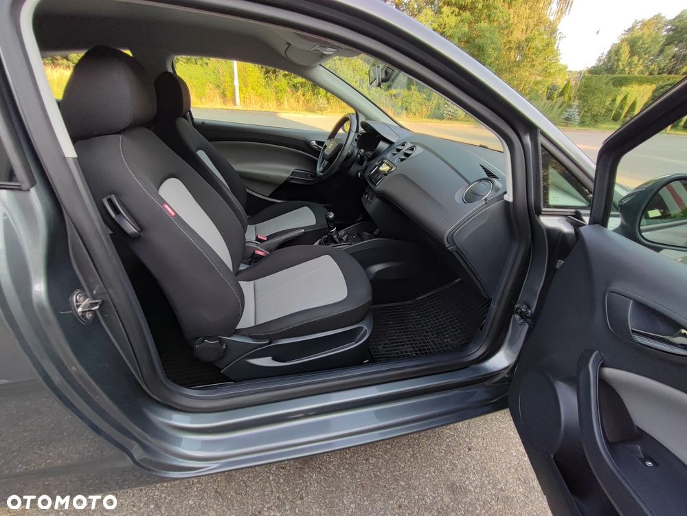 Seat Ibiza SC 1.4 16V Style - 31