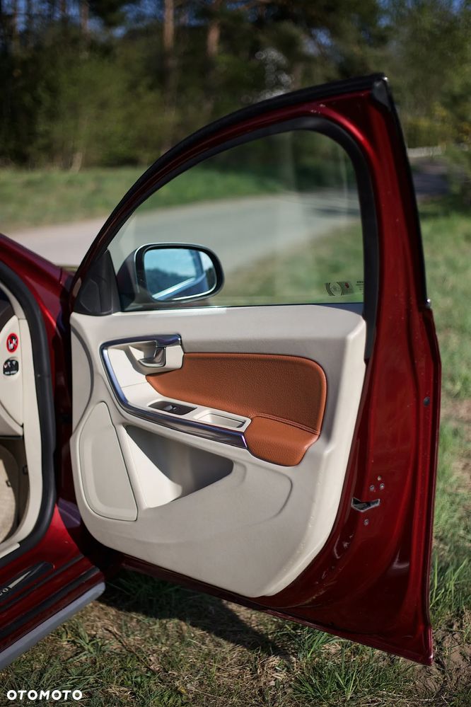 Volvo S60 - 12