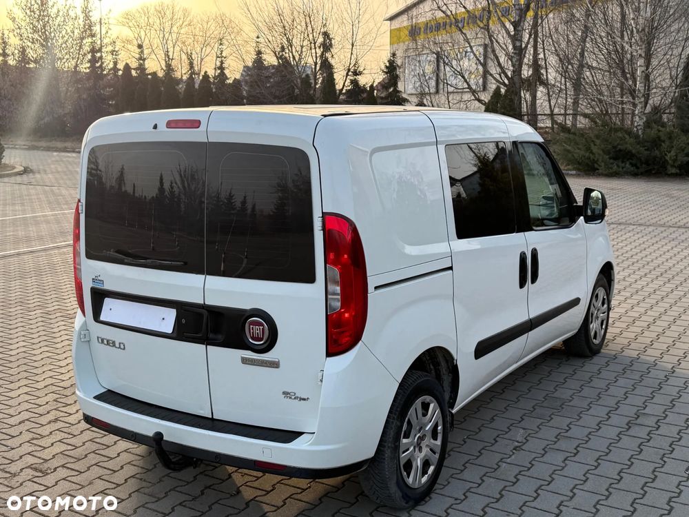 Fiat DOBLO - 12