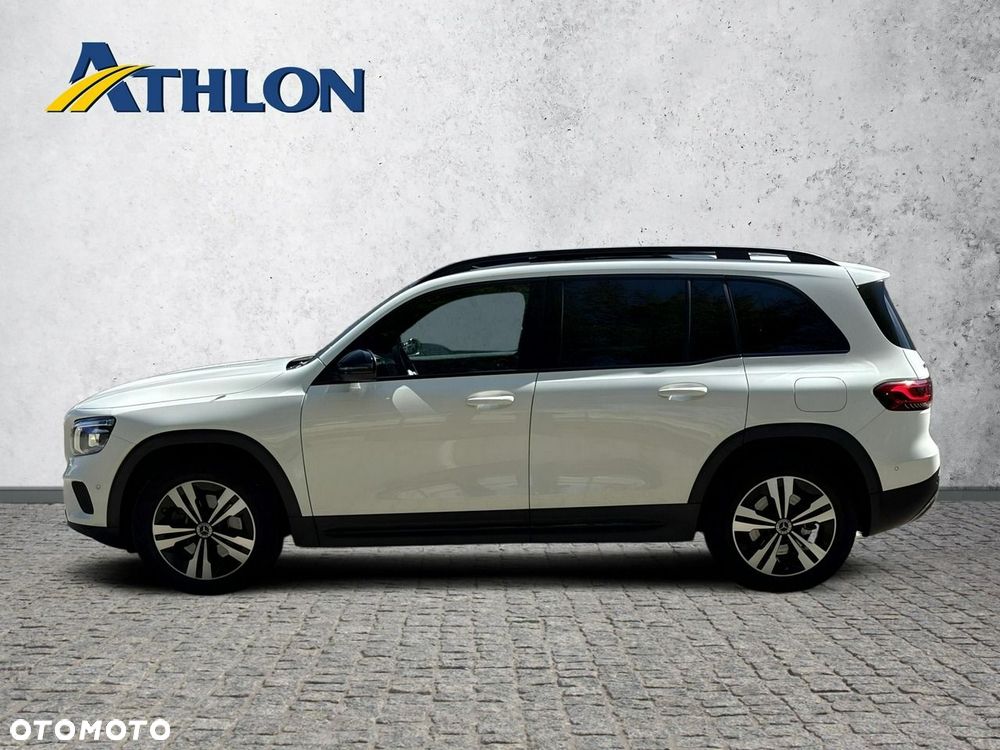 Mercedes-Benz GLB 250 4-Matic 8G-DCT - 2