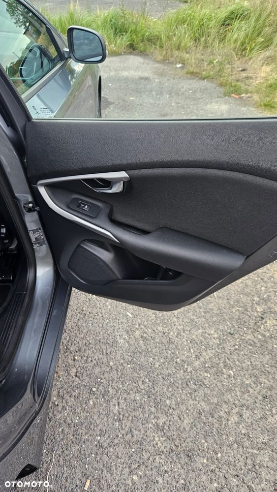 Volvo V40 - 22
