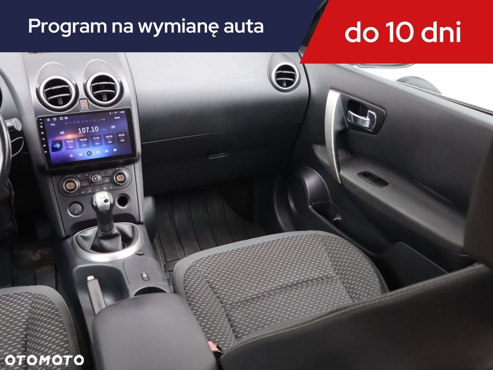 Nissan Qashqai - 10